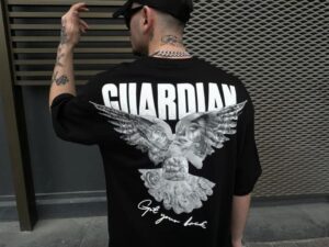 Maypra "Guardian" Oversized Dove Graphic Back Print T-Shirt